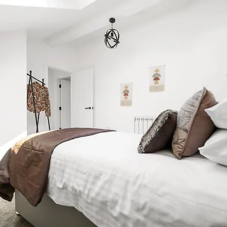 Ideal Lodgings In Urmston Room photo