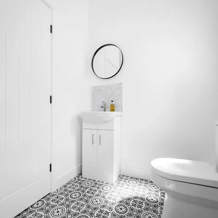 Ideal Lodgings In Urmston Room photo