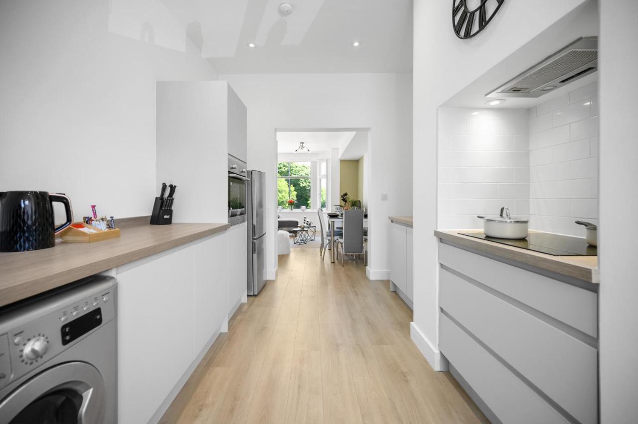 Ideal In Apartment